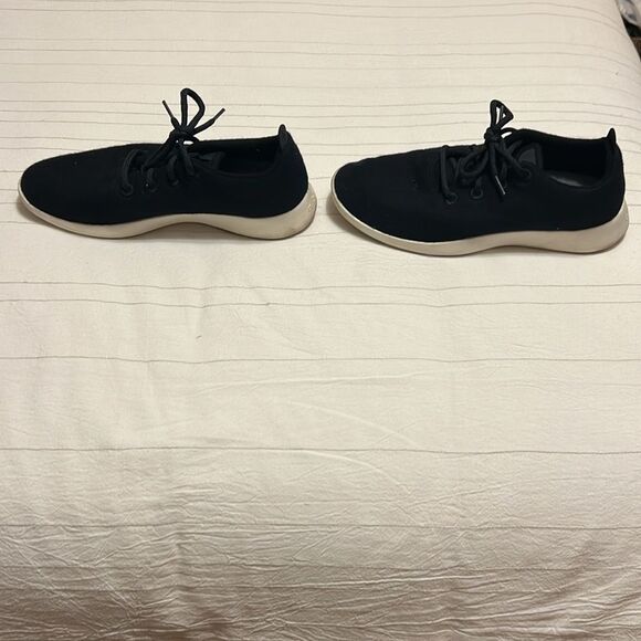 Allbirds Men Wool Runner size 10 - Picture 2 of 6